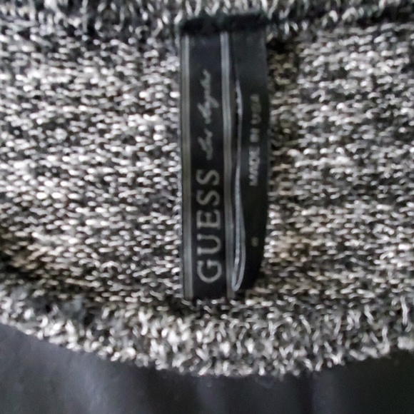 Guess Top - Picture 3 of 3